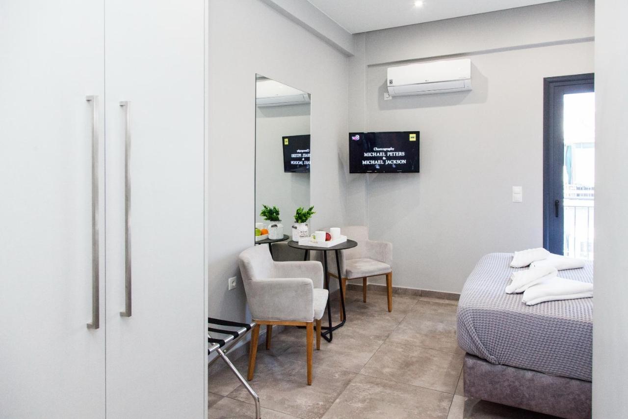 شقة A Spacious Brand New Studio Ideal For 2 A أثينا المظهر الخارجي الصورة
